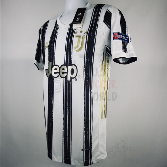 Ronaldo #7 Juventus UEFA Home Men’s Soccer Jersey - Picture 2 of 7